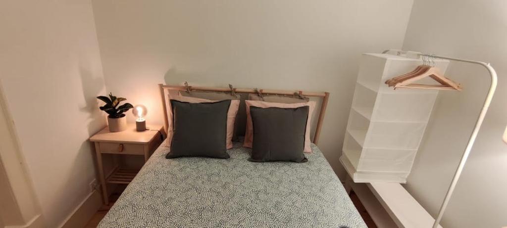 Central Bedroom In Shared House In Chiado - Historic Center Of Lisboa Eksteriør billede