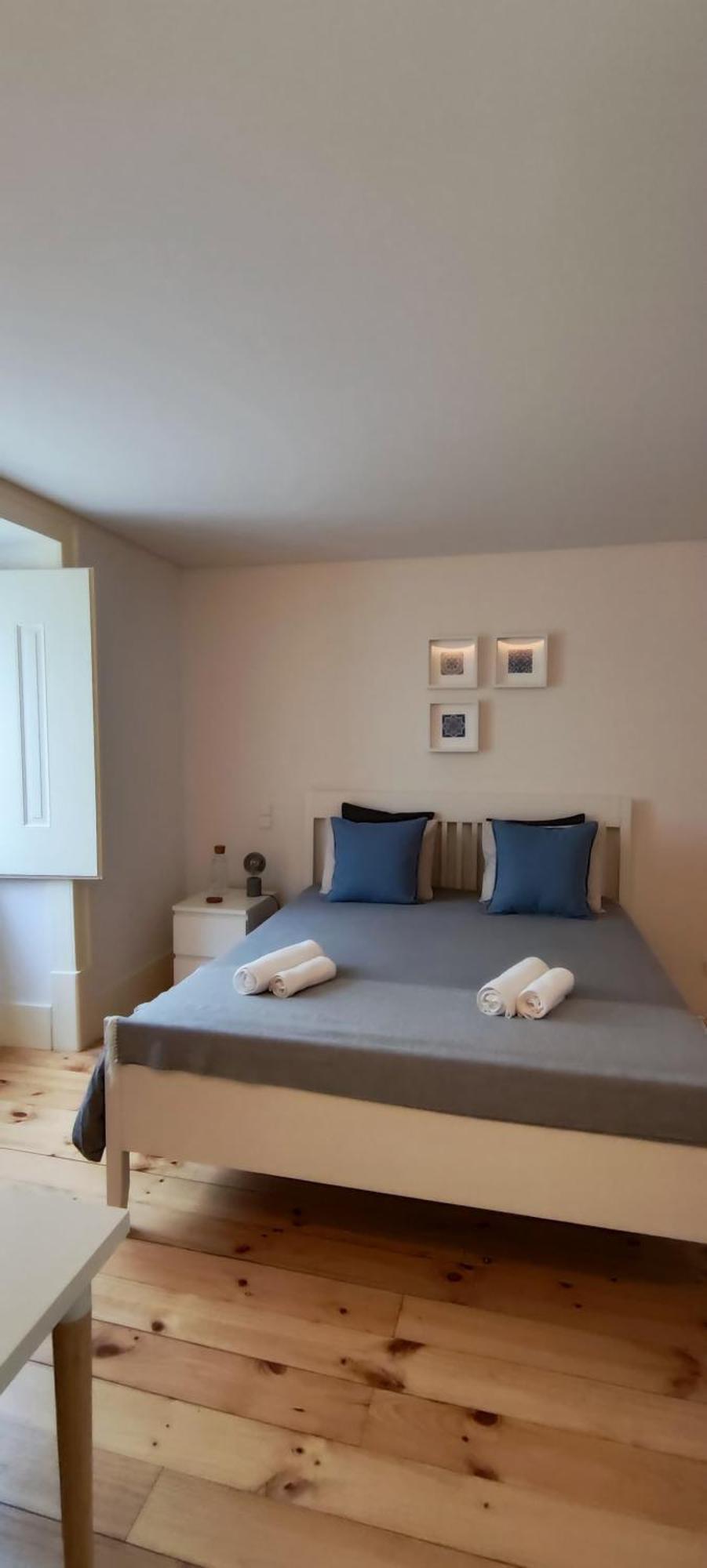 Central Bedroom In Shared House In Chiado - Historic Center Of Lisboa Eksteriør billede